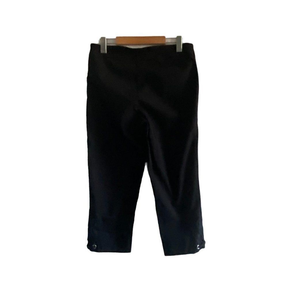 Zac and Rachel Women's Black Capris with Crochet Hem Detail US 6